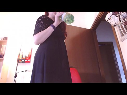 ❤️ Um escravo submisso que adora cuecas sujas e deliciosas é forçado a masturbar-se depois de ver este vídeo! Porno bonito em pt.pornpictureshq.ru ❌❤