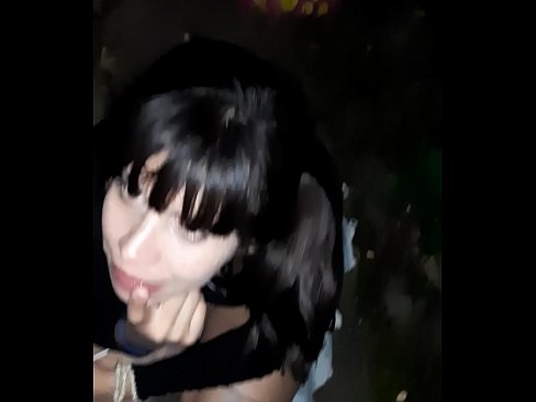 ❤️ Na rua, o pénis inchado em troca de doces Porno bonito em pt.pornpictureshq.ru ❌❤